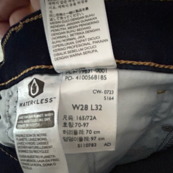 Levi's Women's Classic Bootcut Jeans Size 6 Cobalt - Picture 8 of 8